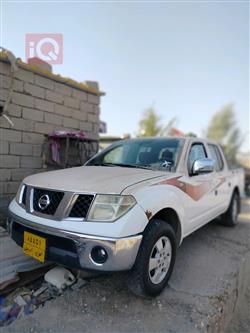 نيسان نافارا